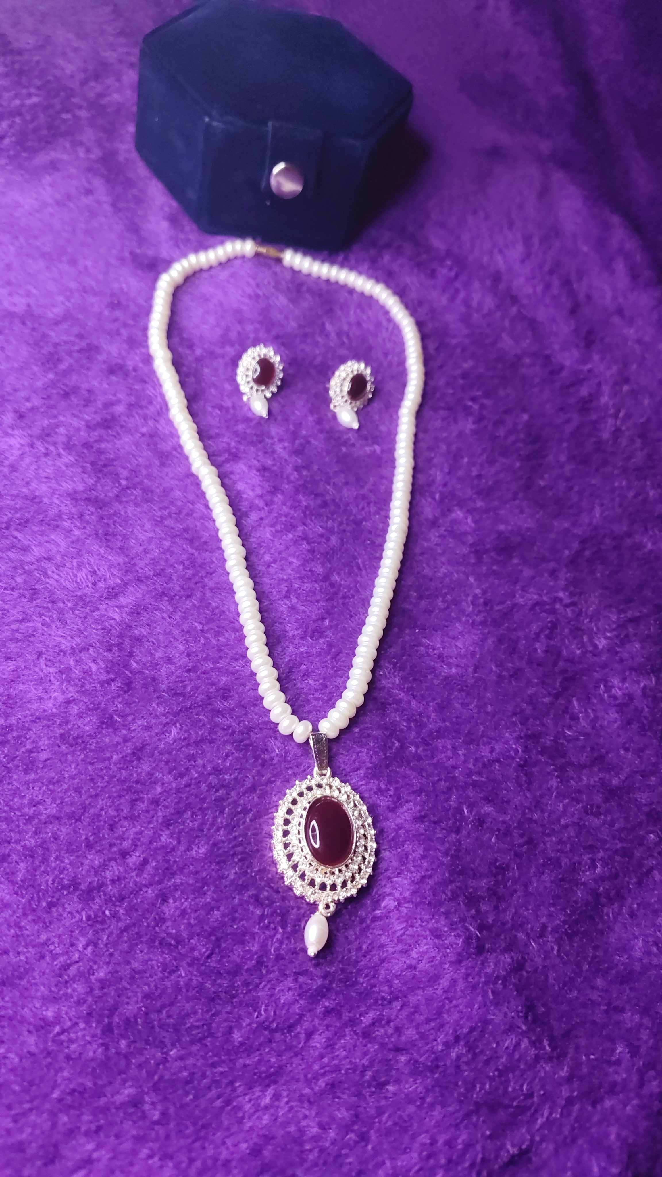 Regal Brown Set - Image 1