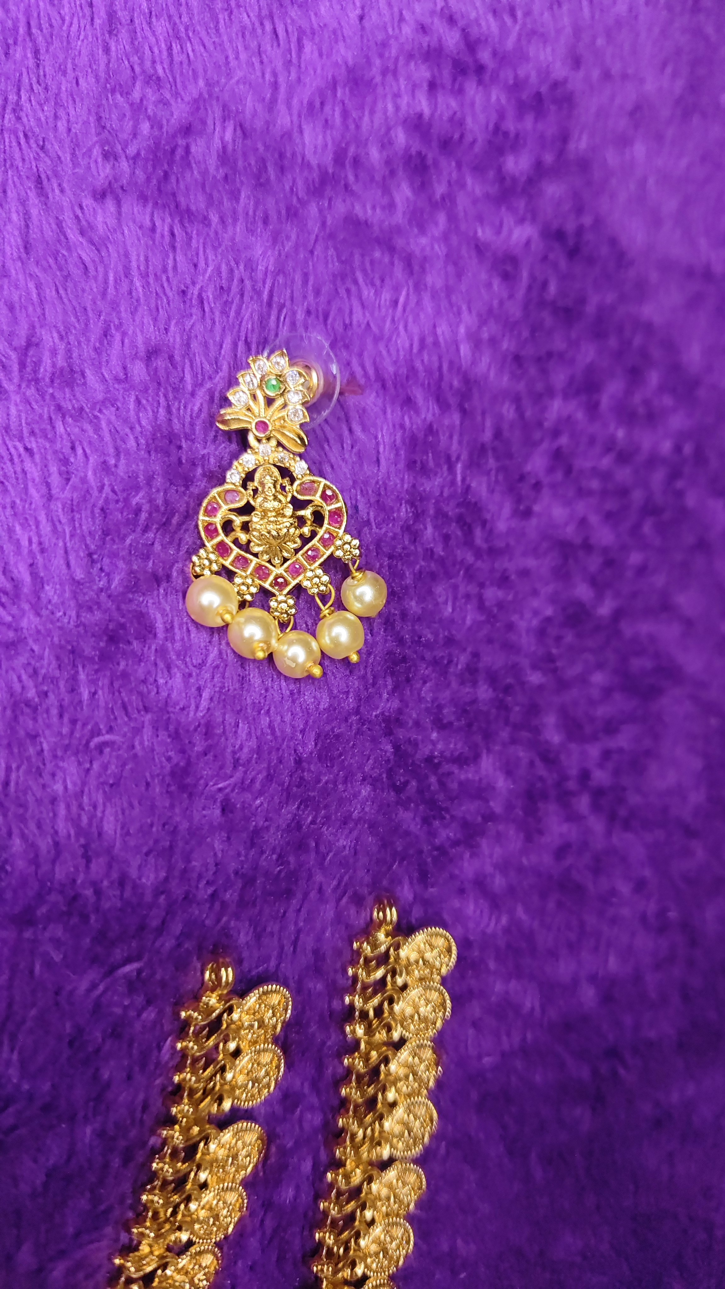 Premium Laxmi Bridal Set thumbnail 12