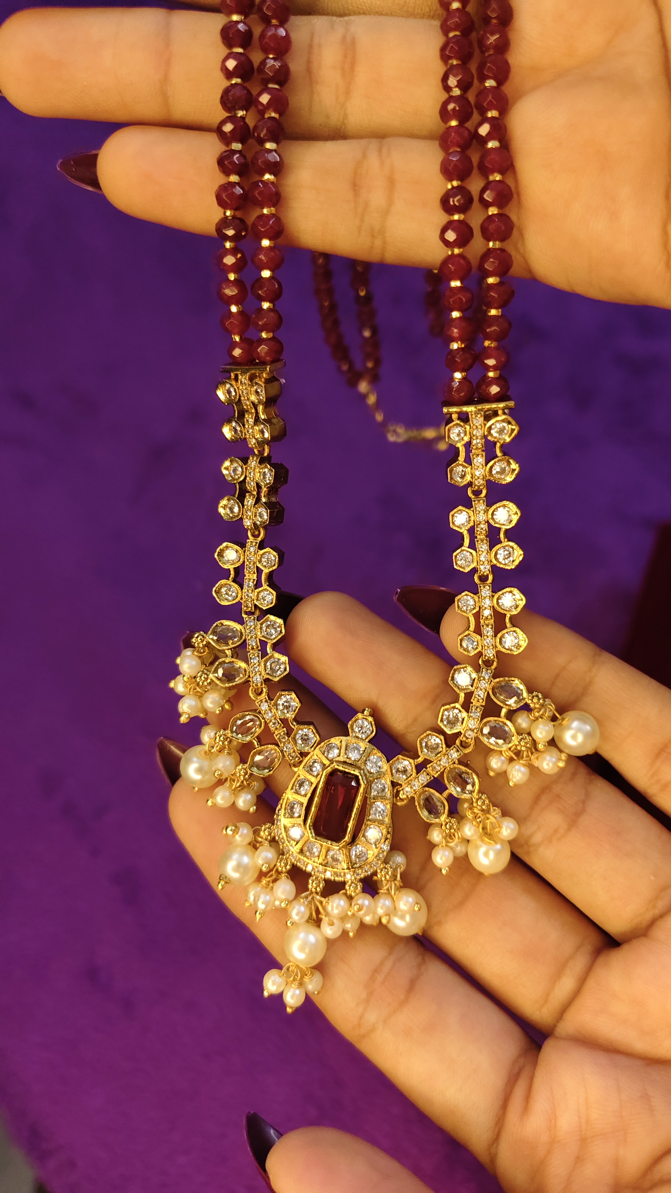 Regal Kundan & Ruby Set With Luxury Velvet Box thumbnail 4