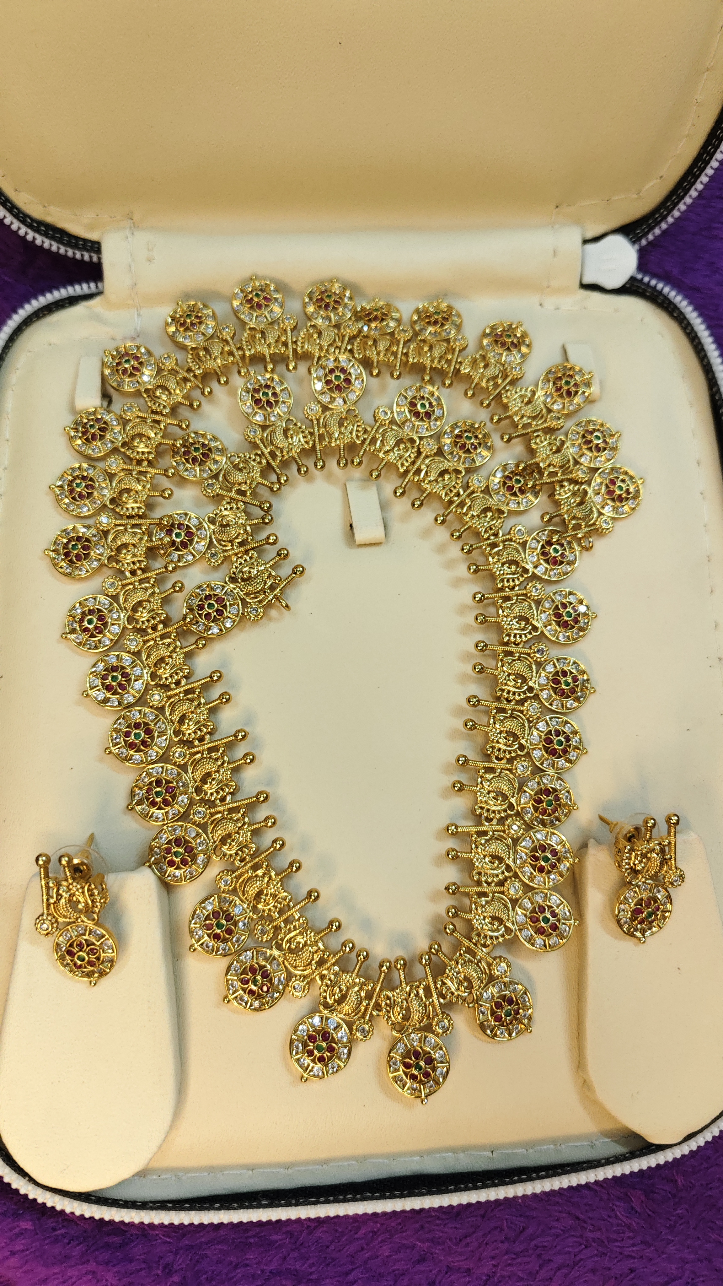 Temple Style Haram Set thumbnail 2
