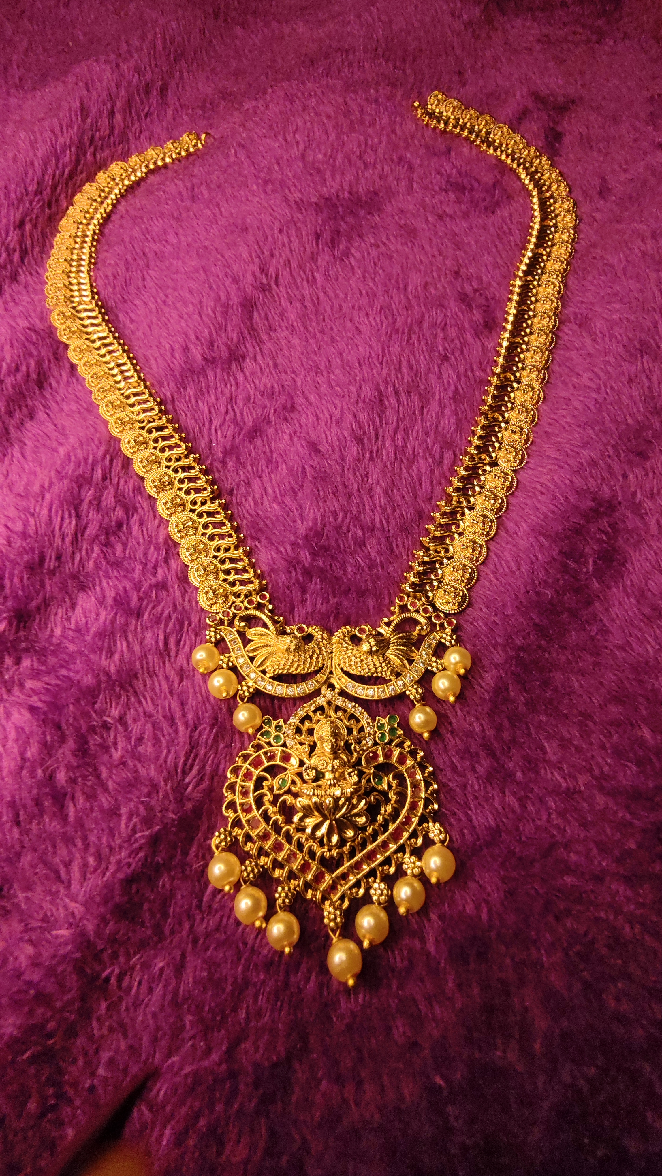 Premium Laxmi Bridal Set thumbnail 5