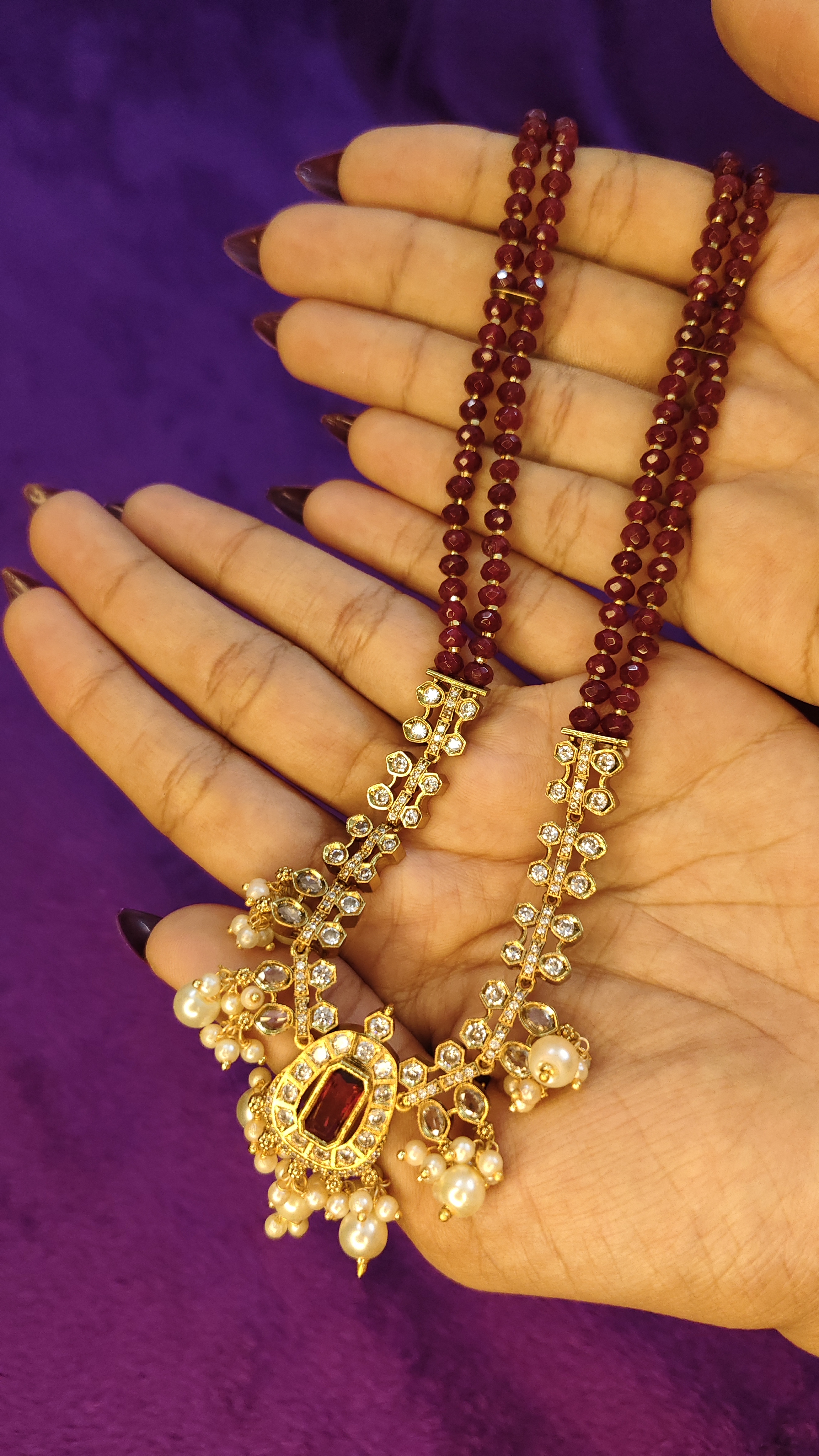 Regal Kundan & Ruby Set With Luxury Velvet Box thumbnail 7