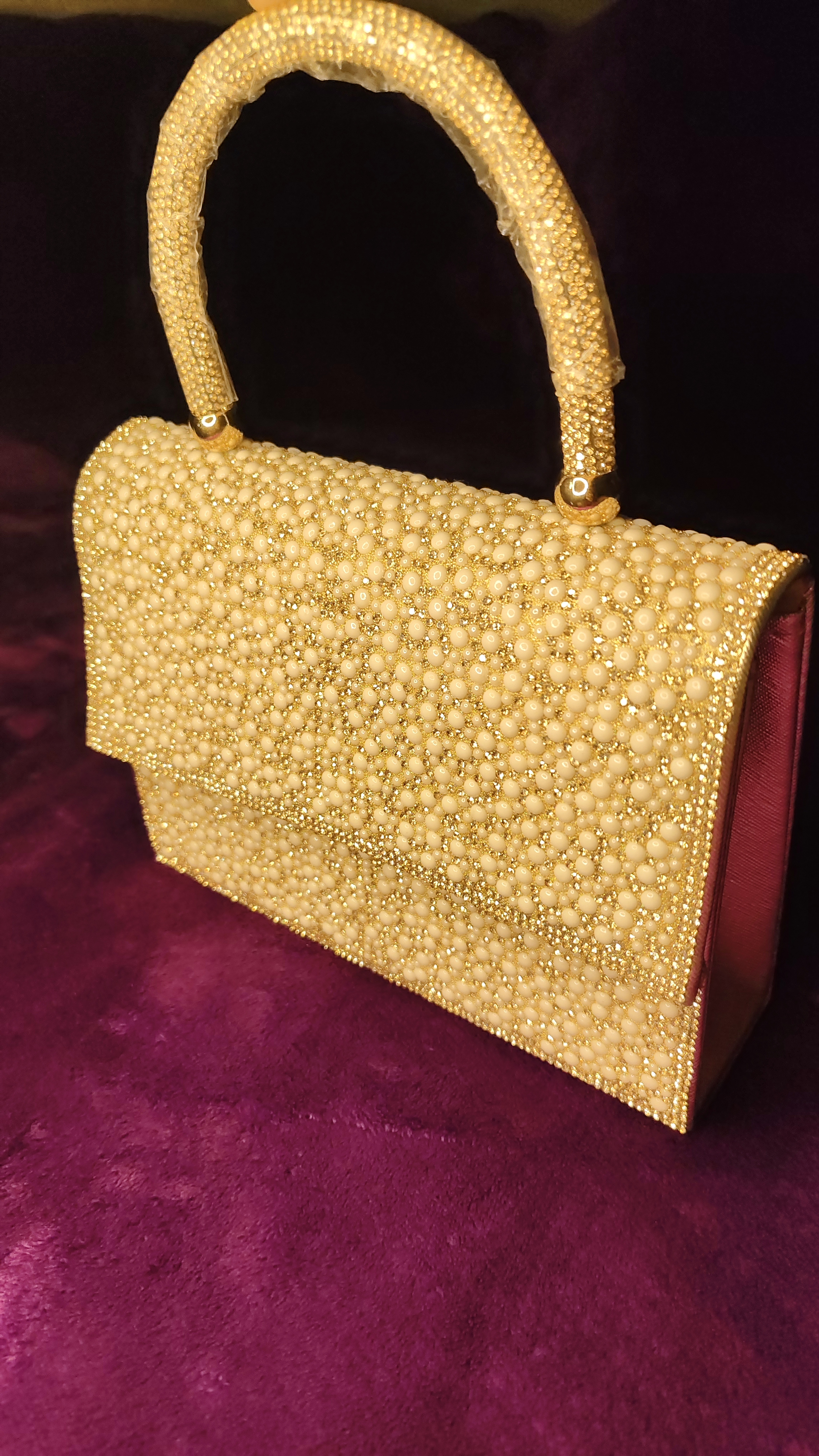 Pearly Golden Clutch thumbnail 4