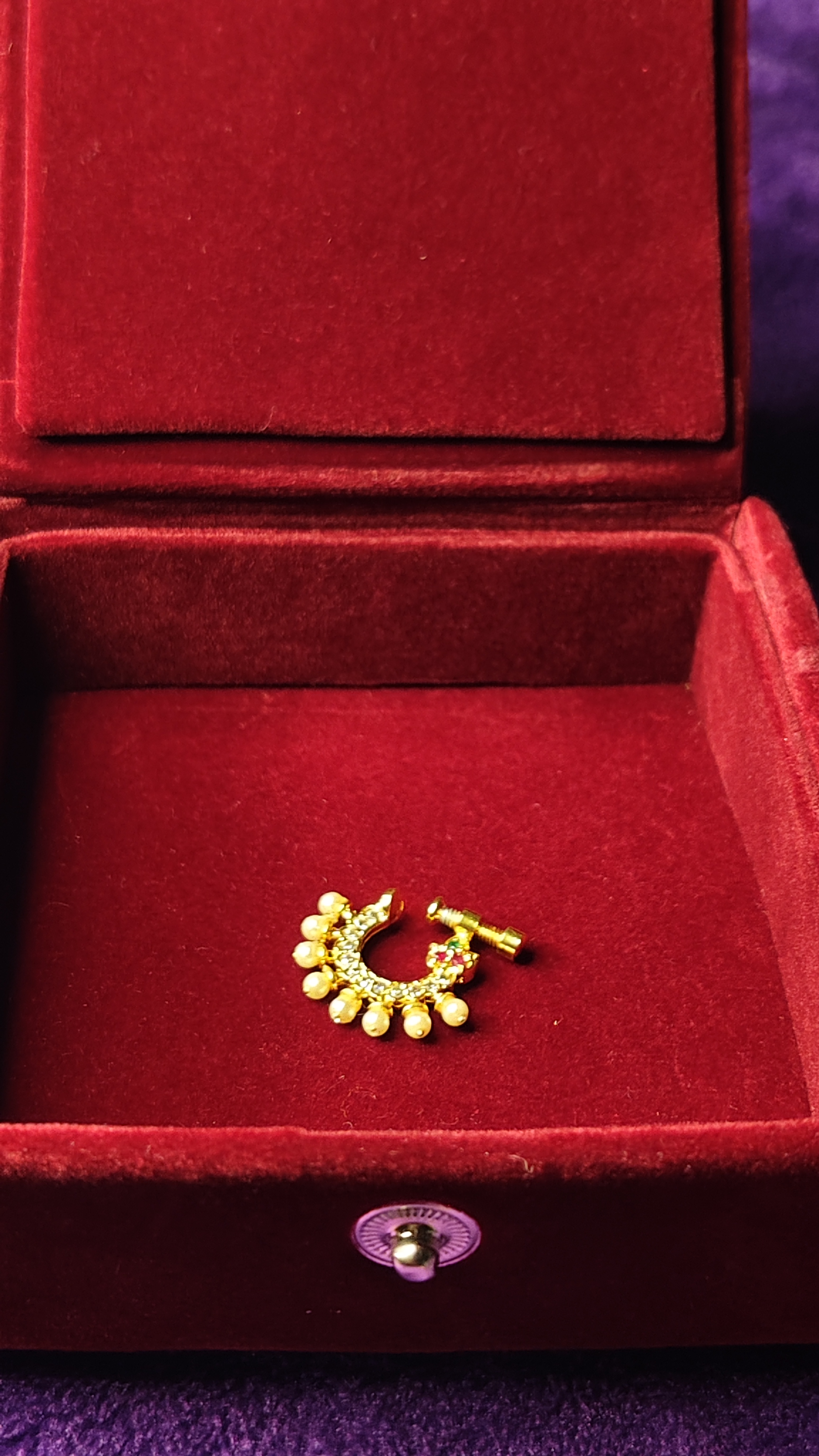 Sparkle Pearly Nose Ring With Velvet Box thumbnail 5