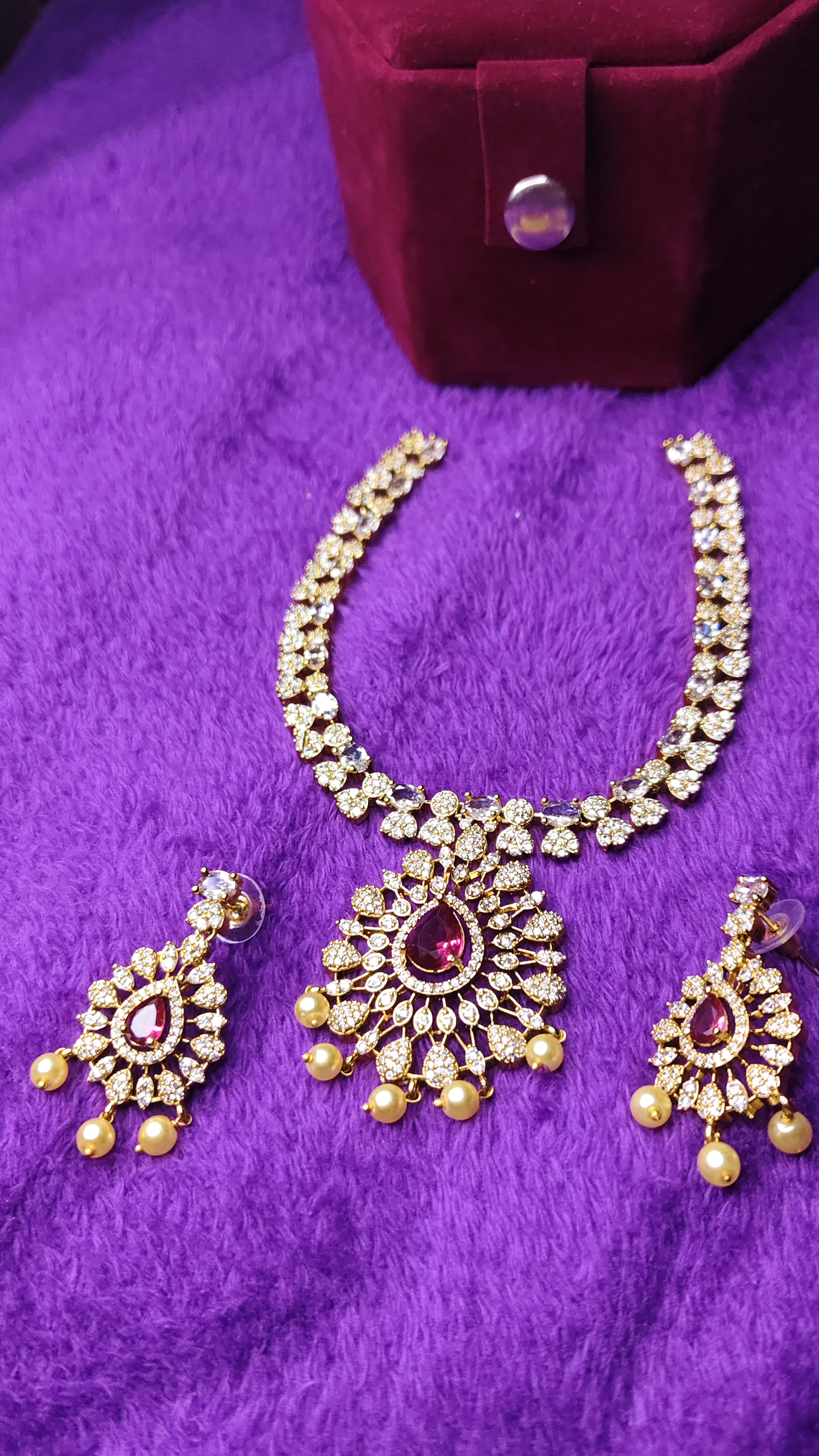 Royal Ruby Kundan Necklace Set thumbnail 2